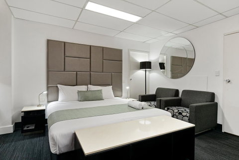 Cosmo On Bank - Australia Accommodation 3