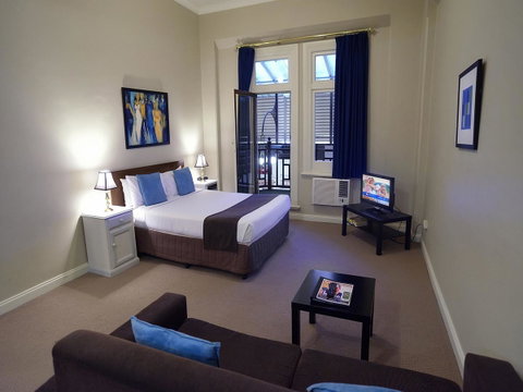 Mansions On Pulteney - Australia Accommodation 1