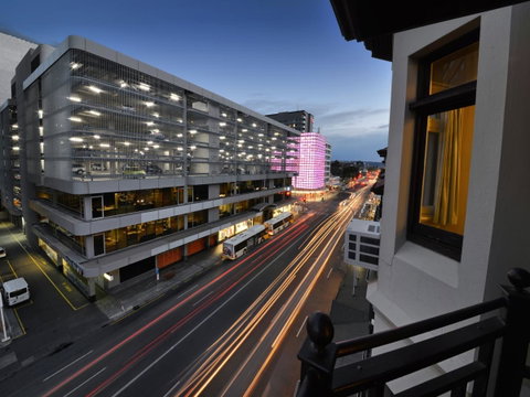 Mansions On Pulteney - Australia Accommodation 6