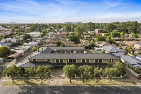 Garden City Motor Inn - Australia Accommodation 2