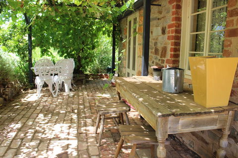 Hillside Cottage - Australia Accommodation 8