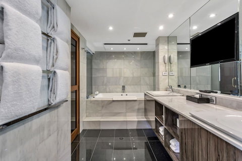 Stamford Plaza Adelaide - Australia Accommodation 42