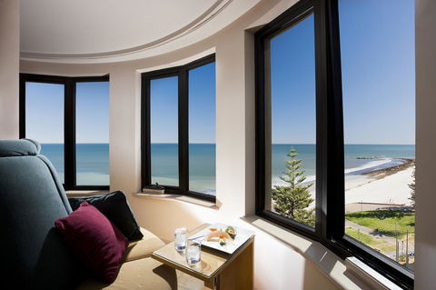 Stamford Grand Adelaide - Australia Accommodation 22