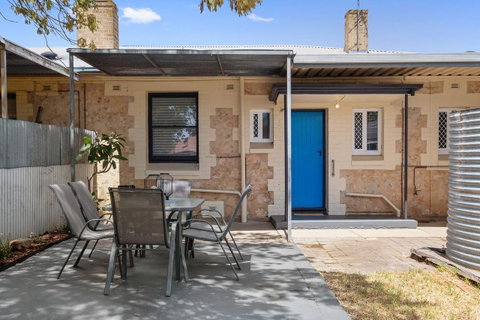 Cute And Cosy - Events, Workers, Getaways - Australia Accommodation 13