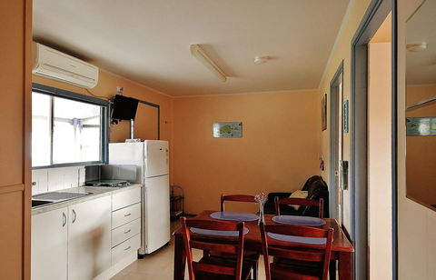 Baudin Beach Apartments - Australia Accommodation 12