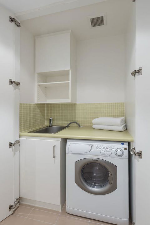 Oaks Glenelg Liberty Suites - Australia Accommodation 29