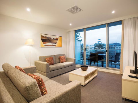 Oaks Glenelg Liberty Suites - Australia Accommodation 16