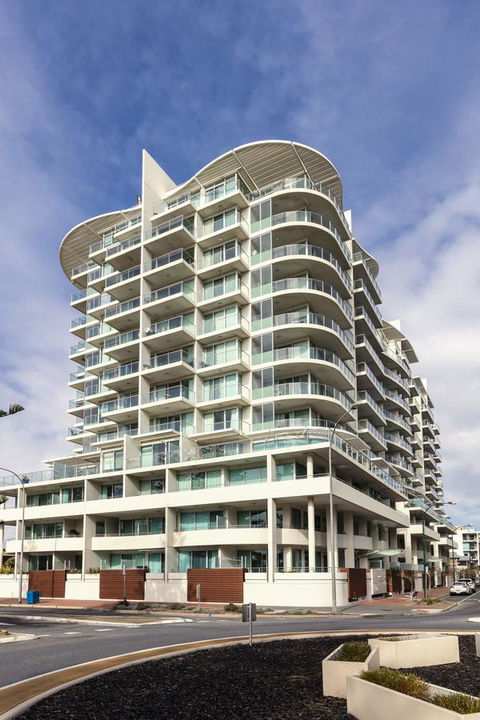 Oaks Glenelg Liberty Suites - Australia Accommodation 1