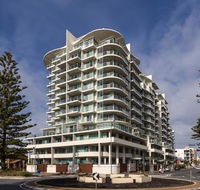 Oaks Liberty Towers - Australia Accommodation