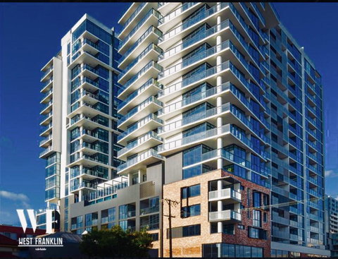 Resort Style Luxury City Apartment + Free Car Parking - Australia Accommodation 0