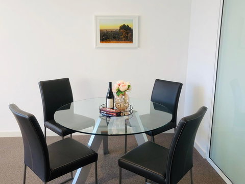 Central Escape @ Adelaide CBD - Australia Accommodation 6