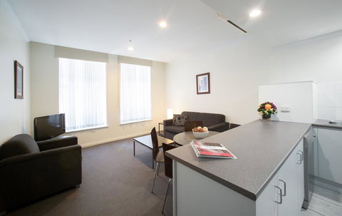 Franklin Apartments - Australia Accommodation 12