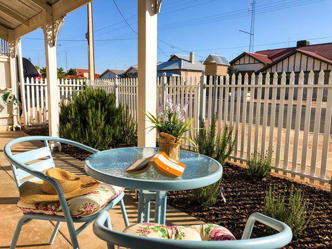 Inglenook Cottage - Australia Accommodation 1