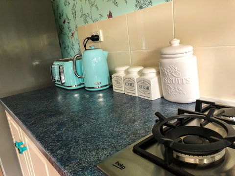 Inglenook Cottage - Australia Accommodation 21