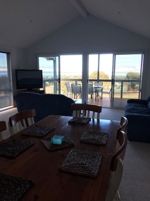 Kangaroo Island Bayview Villas - Australia Accommodation 26