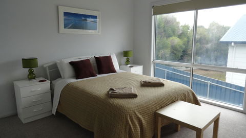 Kangaroo Island Bayview Villas - Australia Accommodation 5