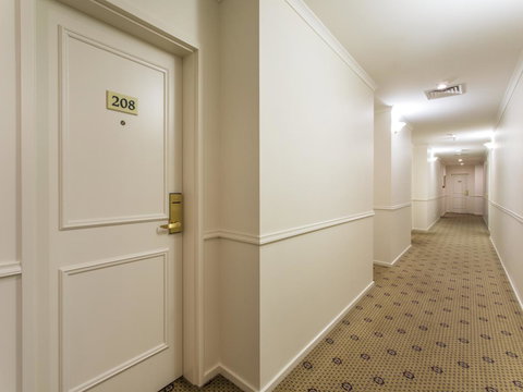 The Chancellor On Currie - Australia Accommodation 39
