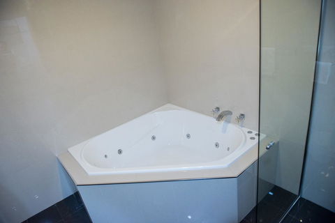 Arkana Motor Inn & Terrace Apartments - Australia Accommodation 17