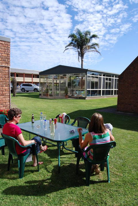 Arkana Motor Inn & Terrace Apartments - Australia Accommodation 12