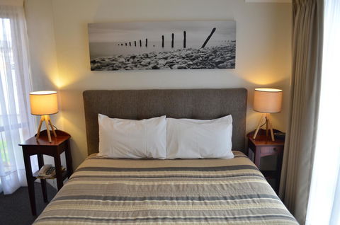 Arkana Motor Inn & Terrace Apartments - Australia Accommodation 5