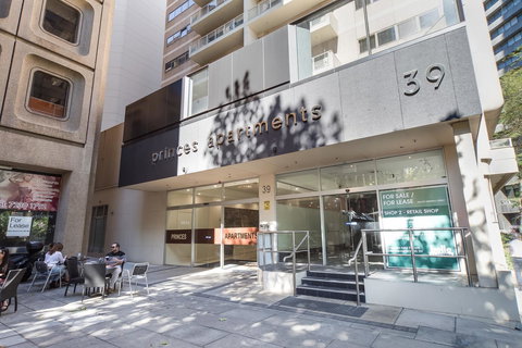 York Apartments On Grenfell - Australia Accommodation 7