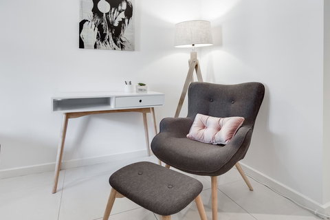 York Apartments On Grenfell - Australia Accommodation 1
