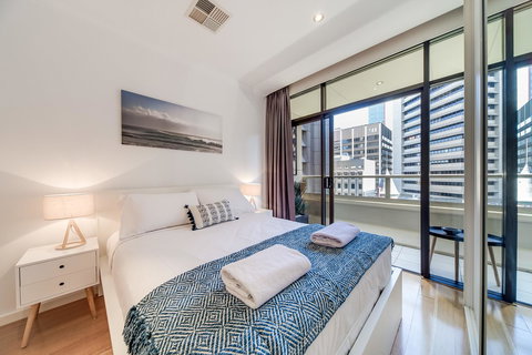 York Apartments On Grenfell - Australia Accommodation 12