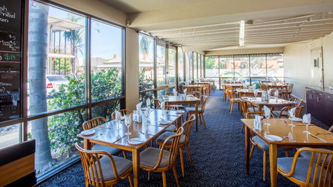 Bay Motel Hotel - Australia Accommodation 10