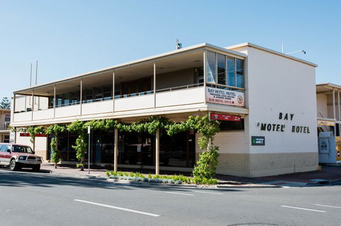 Bay Motel Hotel - Australia Accommodation 24