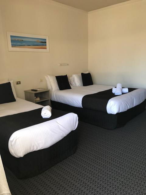 Bay Motel Hotel - Australia Accommodation 4