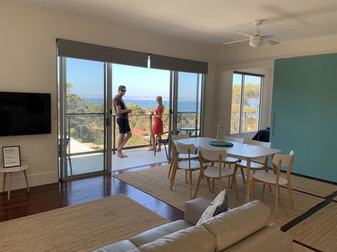 Sunrise On Falie Seaview Eco Accommodation - Australia Accommodation 18