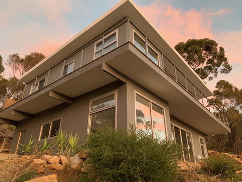 Sunrise On Falie Seaview Eco Accommodation - Australia Accommodation 11