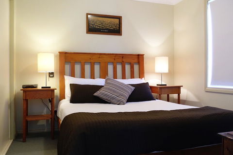 SkyView Villa - Australia Accommodation 5