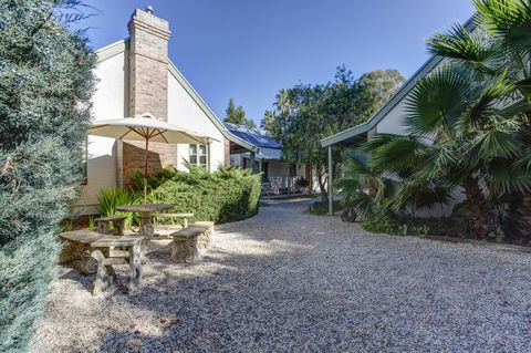 Tanunda Cottages - Australia Accommodation 8