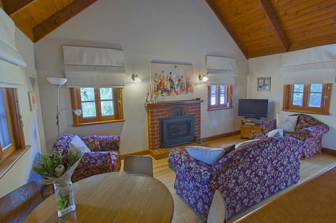 Tanunda Cottages - Australia Accommodation 4