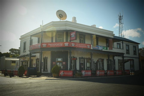 Commercial Hotel Morgan - Australia Accommodation 0