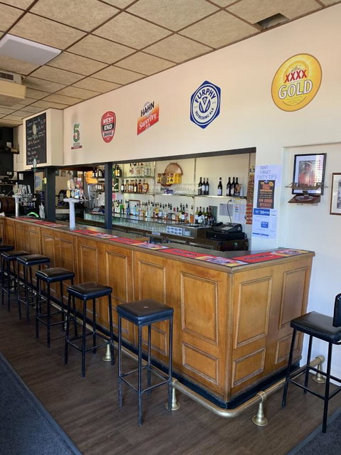 Commercial Hotel Morgan - Australia Accommodation 2