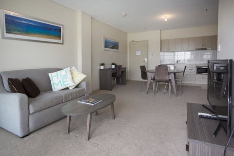 Hume Serviced Apartments - Australia Accommodation 11