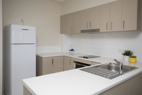 Hume Serviced Apartments - Australia Accommodation 10