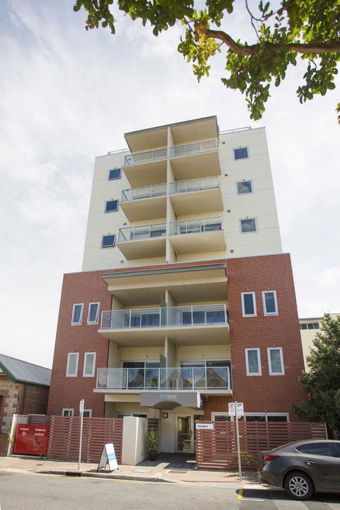Hume Serviced Apartments - Australia Accommodation 15