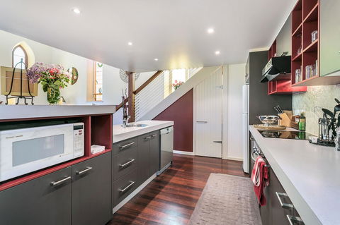\'THE CHURCH\' Guest Home, Gawler Barossa Region - Australia Accommodation 3