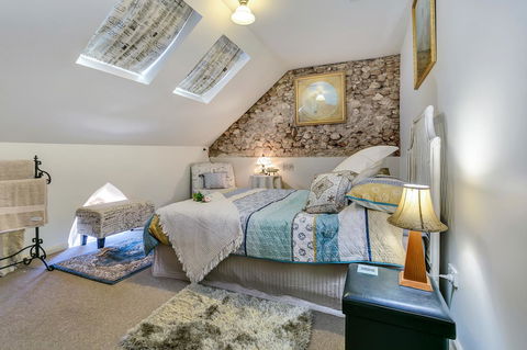 \'THE CHURCH\' Guest Home, Gawler Barossa Region - Australia Accommodation 7