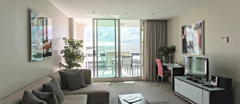 Adelaide DressCircle Apartments - North Terrace - Australia Accommodation 2