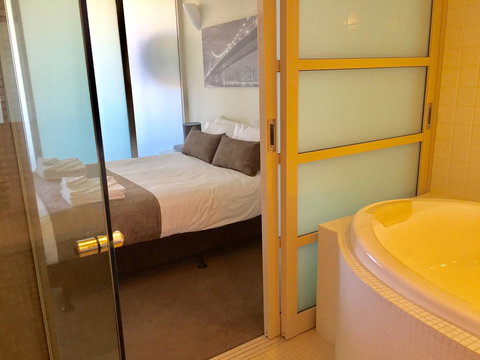 Adelaide DressCircle Apartments - North Terrace - Australia Accommodation 17
