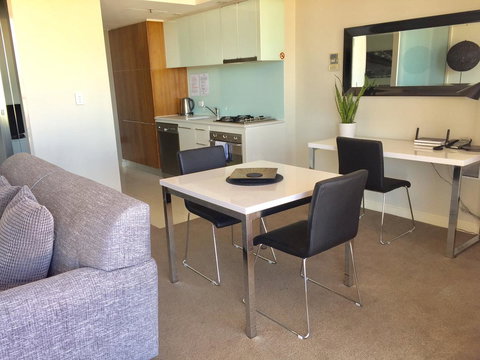 Adelaide DressCircle Apartments - North Terrace - Australia Accommodation 15