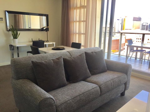 Adelaide DressCircle Apartments - North Terrace - Australia Accommodation 16