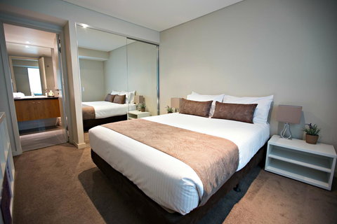 Adelaide DressCircle Apartments - North Terrace - Australia Accommodation 11
