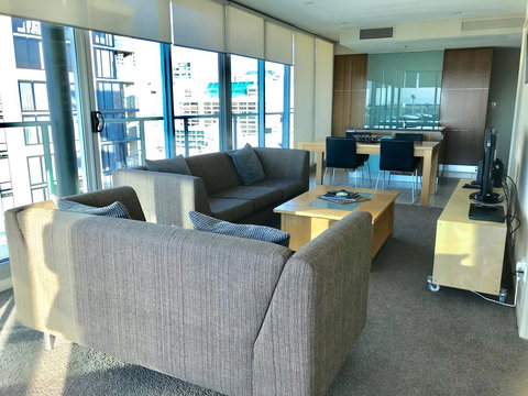 Adelaide DressCircle Apartments - North Terrace - Australia Accommodation 7