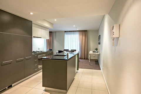 Adelaide DressCircle Apartments - North Terrace - Australia Accommodation 30