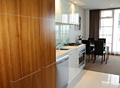 Adelaide DressCircle Apartments - North Terrace - Australia Accommodation 29